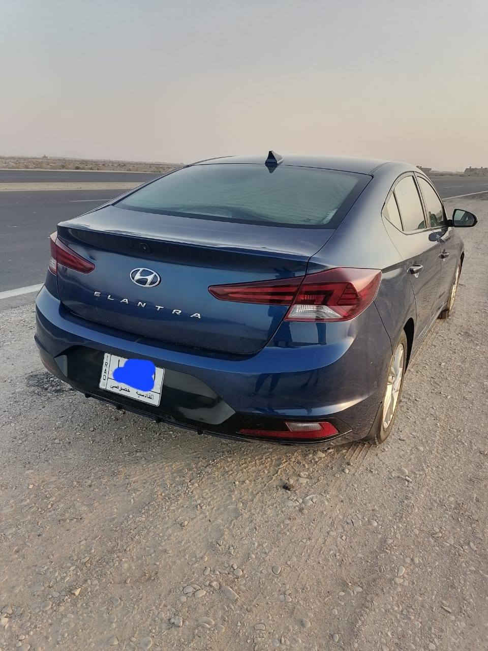 السلام عليكم الانتره 20مكينه 2000دوش كفاله بدون فتح كير جديد صار شهر من شاده تبريد تفهه حداديه جديده السياره جاهزه مابيه اي نقص        حادثه بل منشور سوناره السياره نص فول معوقين ابشعر 7صير حره مكان السياره كوت شاره النفط رقم صاحب السياره اني مكلف ***********السعر122بيه مجال حق الجيه
