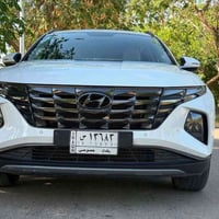 للبيع توسان 2023 وارد خليجي ورقم بغداد مكينه 2000 دوش   1_ كراسي كهربا...