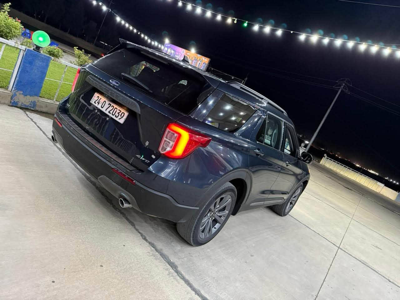 FORD EXPLORER - XLT - / 4X4
النوع السيارة : فورد اكسپلور 
الموديل السيارة : 2024 
المواصفات السيارة : XLT 
رقم سنوي جديد رقم دهوك تحويل وكالة بشرط 

- المواصفات السيارة : ⬇️
- دبل اكسن ( فور ويل ) 
- السيارة فول مواصفات بس بدون فتحه
- كشن جلد + كشن هيتر + بريك كهرباء
- دواخل ٢ للون / ثلاث مقعد 
- يعني فول بدون فتحه 

- السيارة گير محرك بشرط و جديد
- بدون مصرف و بدون اي نواقص بشرط
- السيارة 38.000 الف ماشية فقط 

- السيارة بدون ضرر و بدون صبخ
- بيهة واحد PDR بسيط 
- بدون دواخل و بدون ايرباك بشرط 

- تخم تايرات جديد . تخم ويل جديد
- تخم امامي جديد ، تخم خلفي جديد
- دواخل سيارة جديد ، پاتري جديد رقم سنوي جديد

- السعر السيارة / 270 $ ورقه و مجال 
- رقم الهاتف : 0750.405.79.75


**إذا كنت صاحب هذا الإعلان وتريد حذفه لأي سبب، رجاءا أرسل رسالة إلى الدعم الفني**