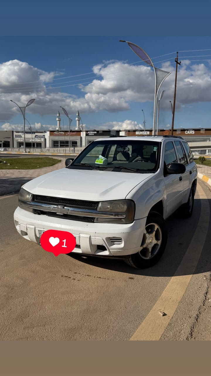 سلام عليكم ورحمة الله وبركاته 
شيفروليت تريل بلايزر  موديل٢٠٠٨ خليجي
سياره كير ومحرك بل شرط
محرك ابيض المرغوب
صدر وحداديه جديده
بطاريه جديده
عليها منظومة  غاز ٨٠لتر 
تومايستو ايطالي
سنويه باسمي لل٢٩
هزه وبراد ورقم وكلشي جديد 
مكان السياره كركوك
***********
