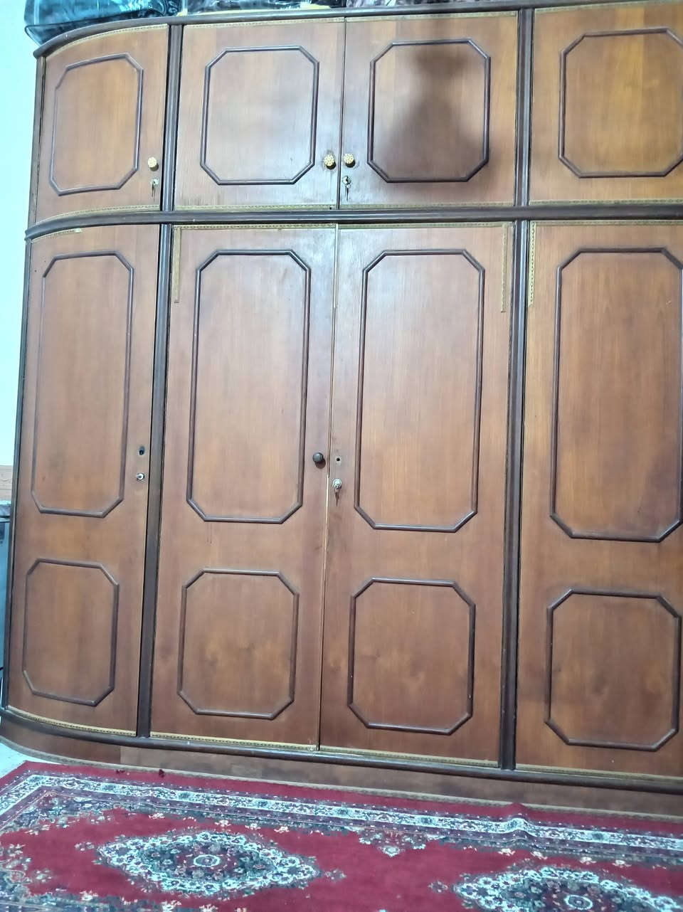كنتور ٦ أبواب طابقين للبيع كربلاء حي العسكري محلة الطاقه *********** بيه واتساب
