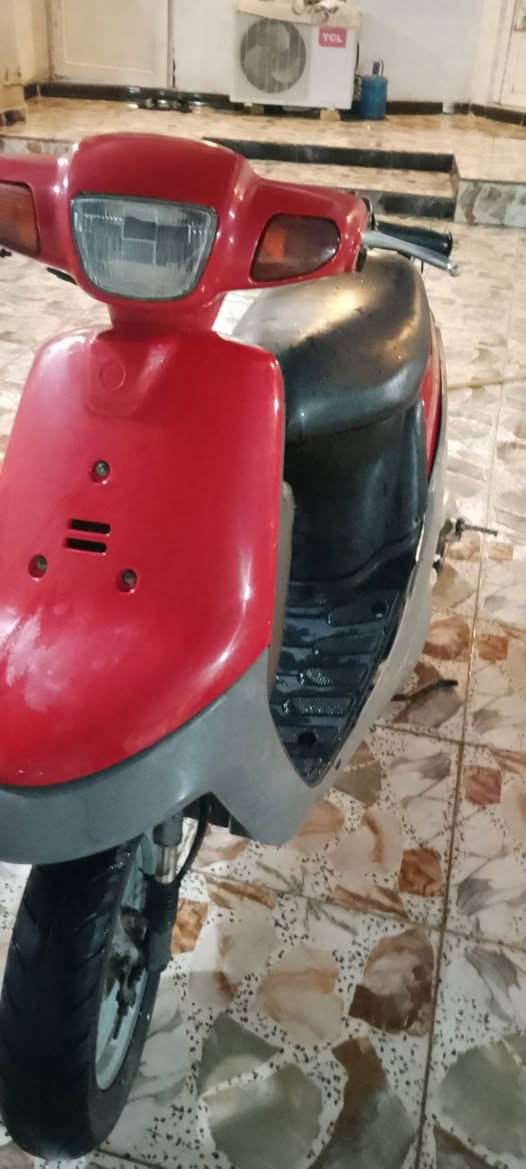 دراجة بترة صناعة ياباني 🇯🇵
دراجة شلعة ومعدل مفتوحة 
نضيفة خط واحد نثية 
تاكل الكاع اكل السعر 225
وبيها مجال  
للاستفسار 
                ***********
                
مكان ناصرية مركز
