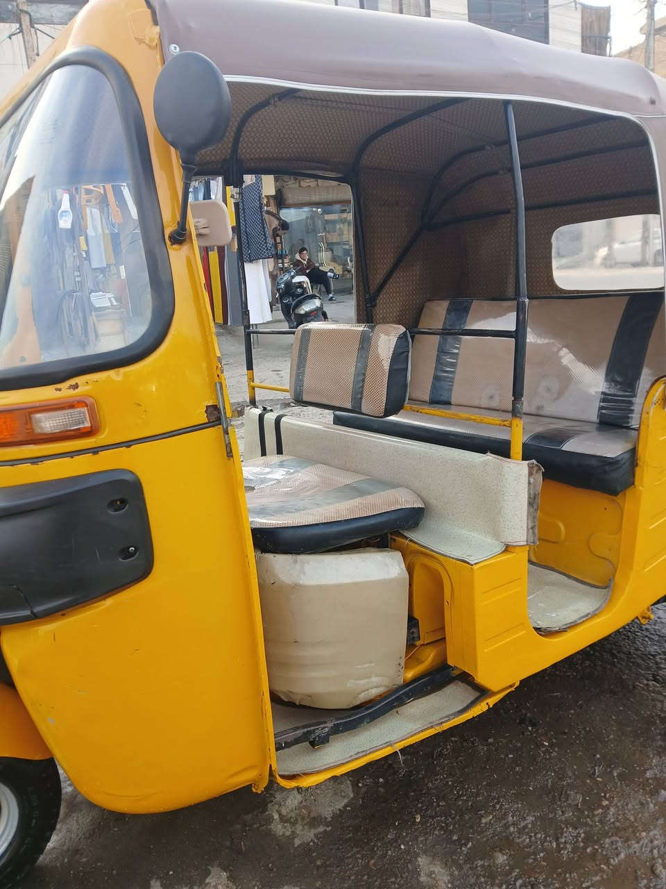 تكتك للبيع موديل ١٩ شهر ١١ #اوراق #اوراق كامله خير من الله مكينه خرسه كلجات هم خير من الله كشرهه مابي خياس بس داخل الجاملغ جهه وحده #اوراق٧ اصولي تترقم السعر ٤٥٠٠ وبيهه مجال شي بسيط هاذ رقمي *********** مكاني بغداد الشعب
