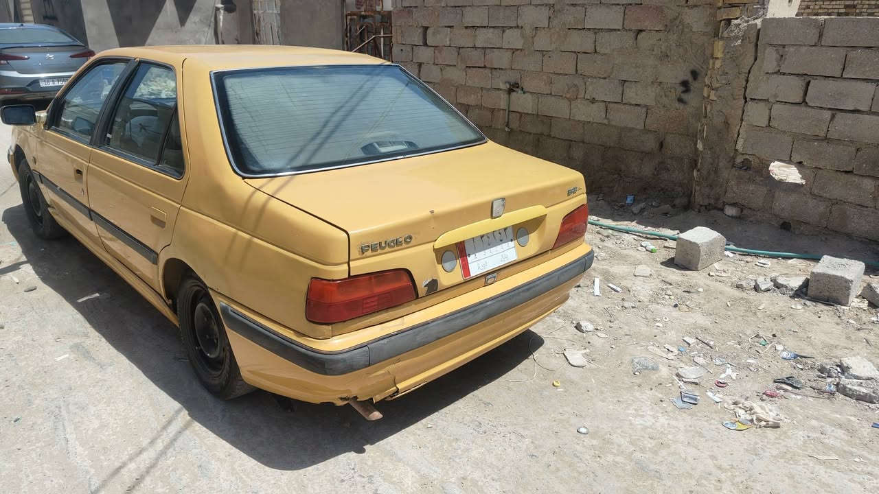 سلام وعليكم بيجو بارص موديل 15 رقم بابل سياره جاهزه من كلشي تبريد كهربائيات كله شغاله عوزه بس تايرات مكبنه بسليفون قبل فتره بدلته لا تنقيص لا تبخير مكان سياره ديوانيه مركز سعره 29 ورقه رقم لهاتف ***********
