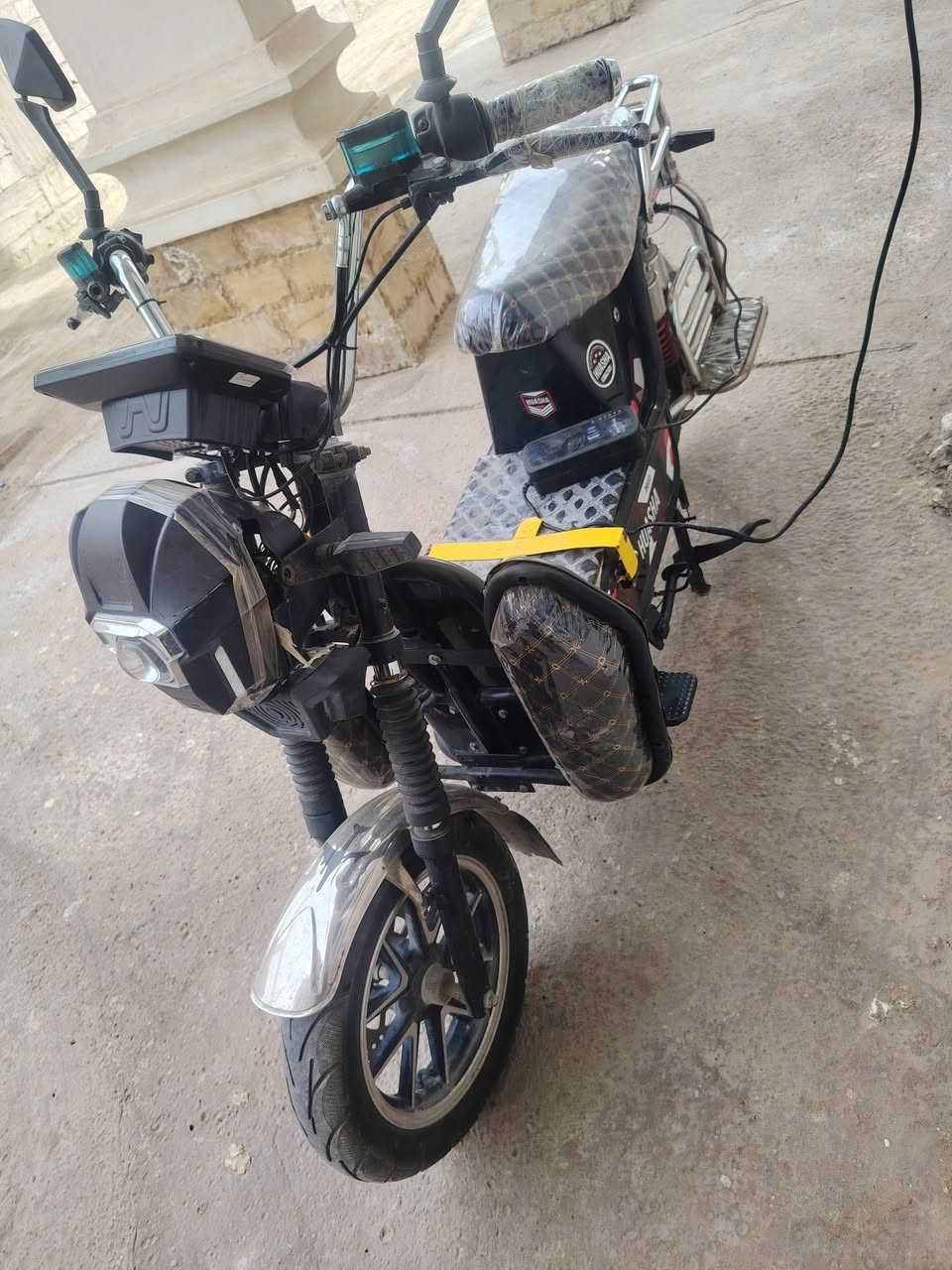 للبيع كلشي شغال  ع الفحص المكان فلوجه السعر 400 للستفسار اتصل *********** /***********
