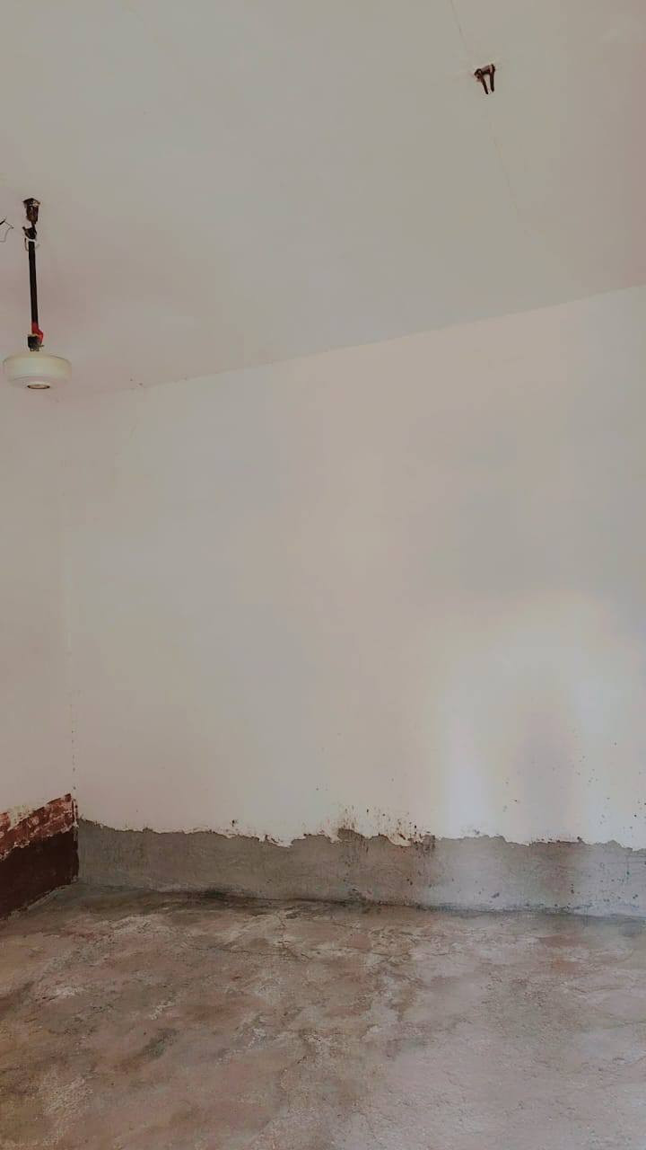 السلام عليكم مكلف بل نشر  
دار للايجار المساحه 100م في كربلاء بالقرب من سيد سماعيل خلف المجمعات سعر الايجار الاتصال عالرقم ***********واتساب هم بيه
