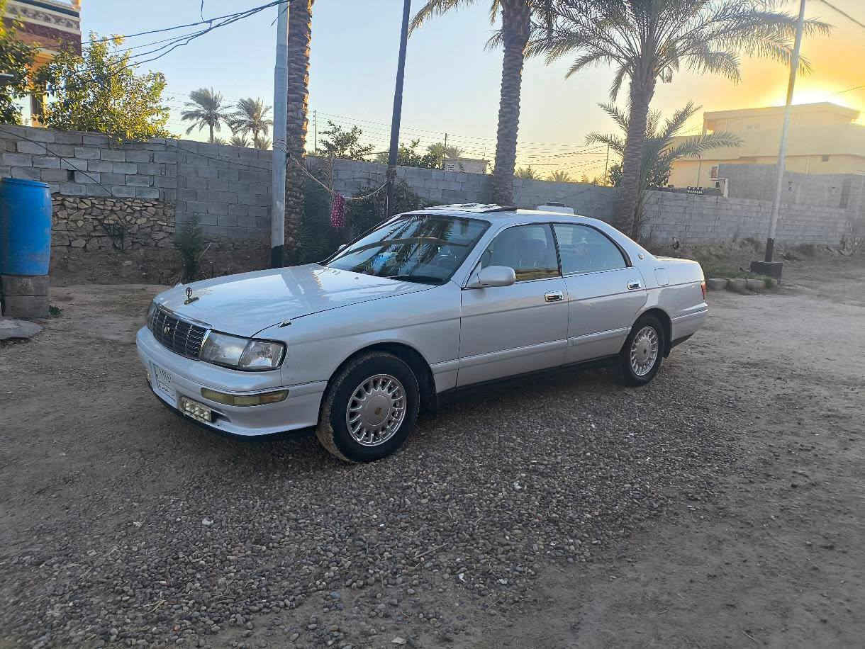 بطة منفصل موديل 1994 للبيع مكفولة من الكصة ومن الضربة ومن نقل جثة سيارة كلش نضيفة رقمها انبار خصوصي ومكفولة مستمسكاتها تحويل ثاني يوم محرك وكير مكفولات السعر ( 60 ورقة وبية مجال بسيط) مكان السيارة الانبار عامرية الصمود للستفسار الاتصال على الارقام التالية ‏‪0782 108 5169‬‏ او ‏‪0774 801 2923‬‏
