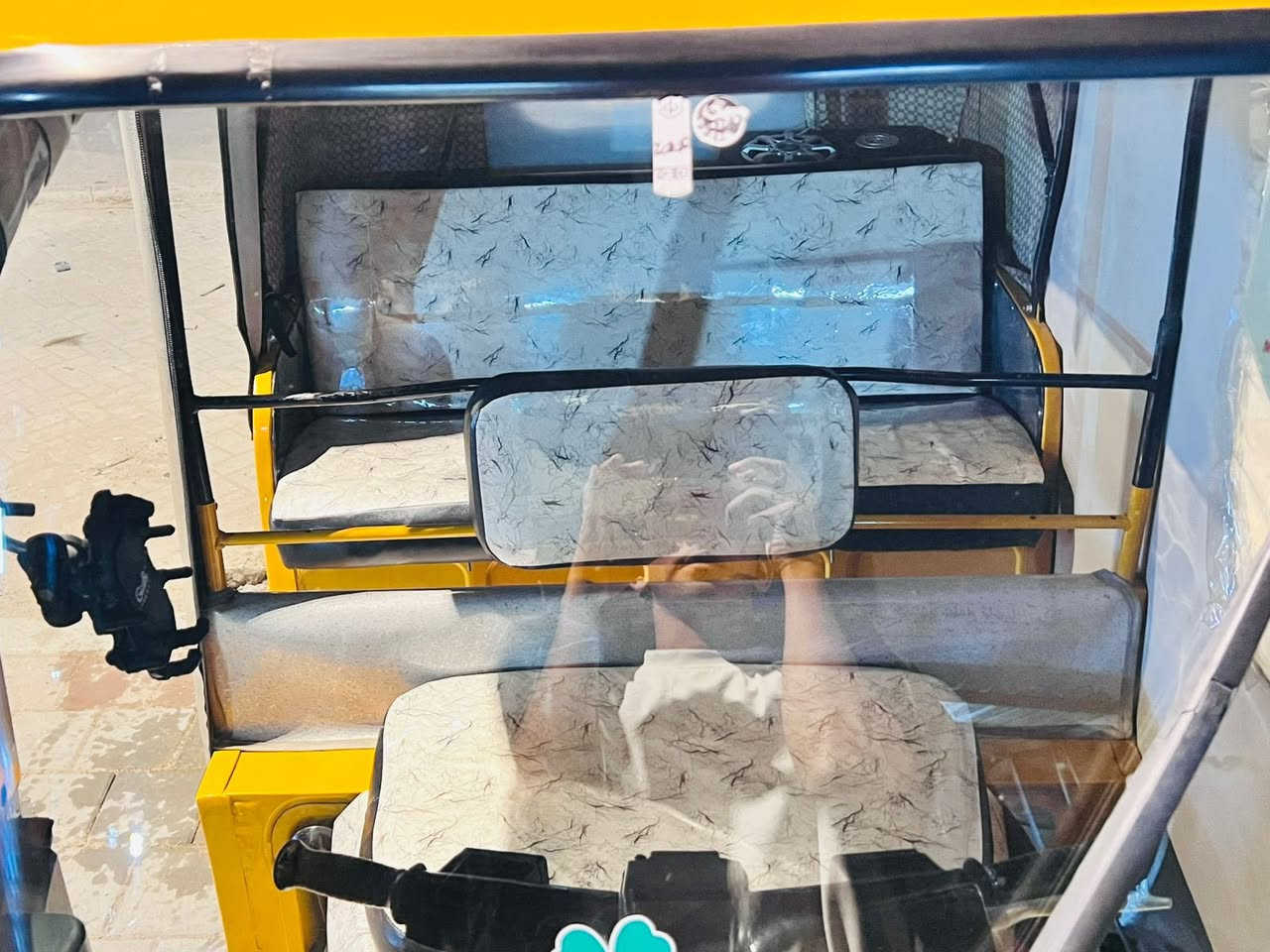 سلام عليكم تكتك لبيع  اوه مروس مرقمه بسمي مودي (2019)شهره 10مضبوغ عامه فران الجماليه تكتك ما نقصه يا شي مدينه الصدر قطاع 39 رقمه ***********
