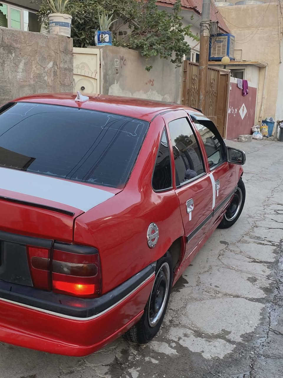 ئۆپڵ مەکینە ۱٨ علووج مۆدێل ۱۹۹۲ سڵایت گێڕو مەکینەو کارەبایی و تەقەو ڕەقەو هەمووگیانی مەزبووتە و ئیش دەکا خایس و ڕزیوی نیە سڵایتی مەزبووتە گەرمی و چوار فلاش و فڵچەو هەموو گیانی بەشەرت لایت عەدەسەو لید لەگزز کامل جوانکاری بۆ کراوە ناو دەرەوەی ناو پاکەتە چوار تایەو ویلی نوێی لەژێرە دەعمی پێوەنیە سعری ۲۱ گەڵاو کەمێک مەجال نامە مەنێرە بلێی پارەی ئاڕمێکە بڕۆ ئاڕمەکە بکڕە شوێن کۆیە ***********
