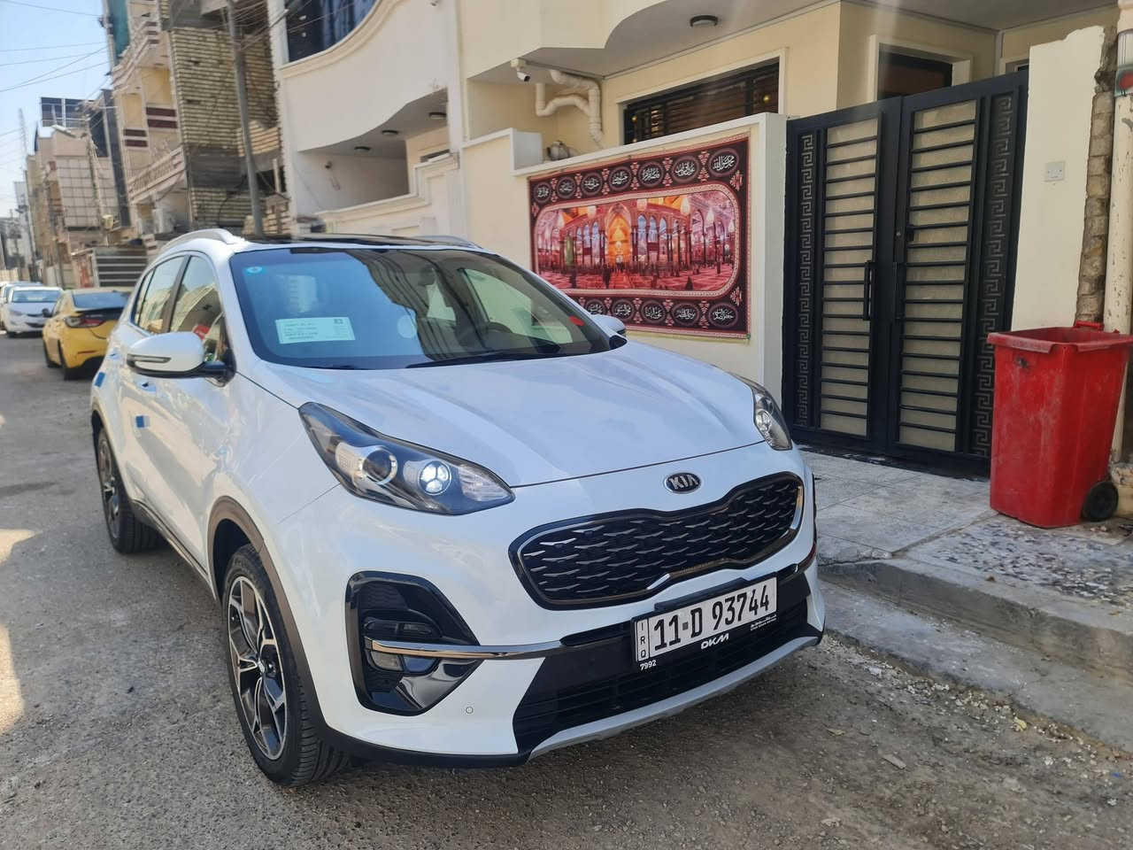 سبورتج جيتي لاين خليجي موديل ٢٠٢١ جاهزة السيارة من كلشي ومعروفه مواصفاتها مايحتاج تنذكر ماشيه ٥٨ حقيقي 
السعر ٢١٧ 
للإستفسار ***********وبيه مجال قليل الشراي ايخابر مامتواجد عل فيس مكانها البلديات بسمي سنويه جديده بيع او مراوس
