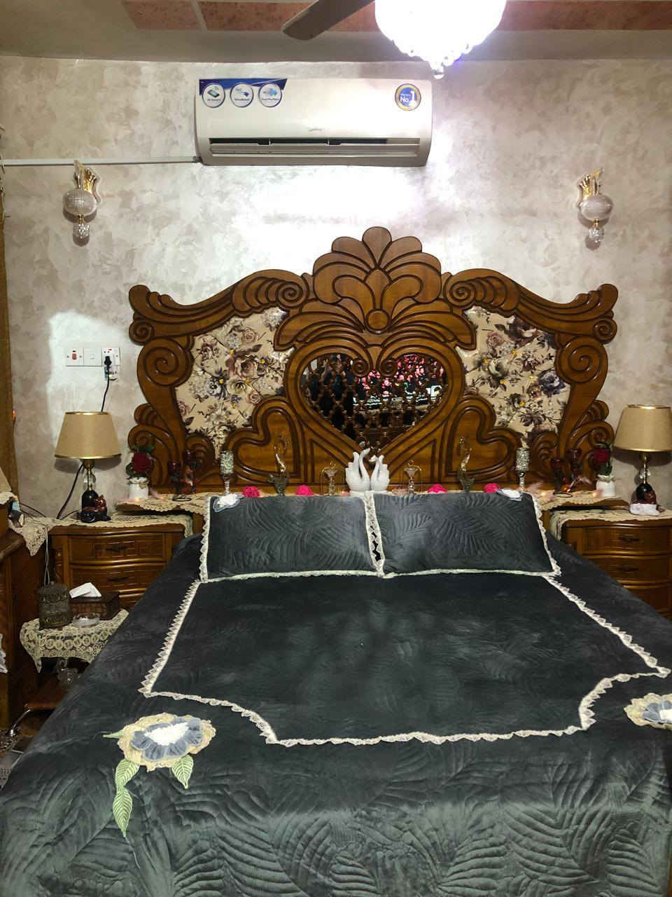 غرفه صاج ثقيل العنوان  الشعب
السعر مليون و٧٠٠ 
***********
