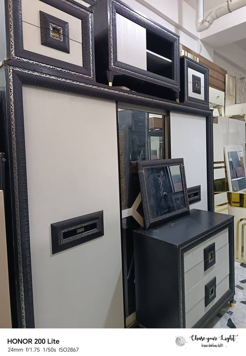 تم وصول وجبه جديده من غرف نوم مستعمله شرط نضافه بسعار مناسبه تكريت حي العصري نهايت شارع البلديه ***********
