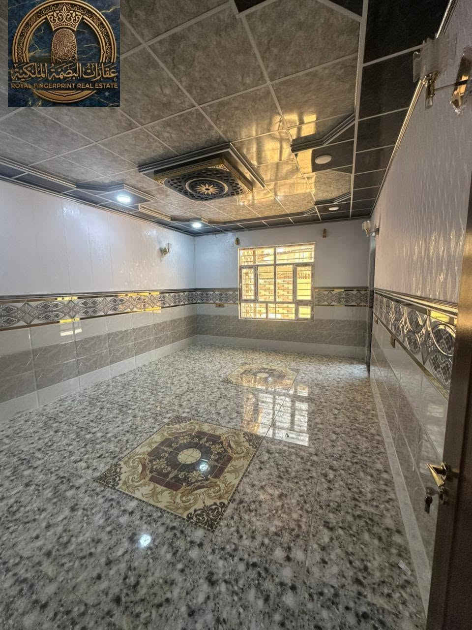 دار للبيع 🏘 ركن عدد  ( 2)   السعر جدا مناسب
موقع الدار في منطقه القوسيات خلف معمل غاز توفيق
مساحه 180 متر 
واجهه 8
3 غرف نوم 

سعر 65 مليون وبيه مجال 

الاستفسار اتصل على الارقام التاليه
***********     ابو براق 
***********     ابو راكان 

   #عقارات_البصمة_الملكية
#مقاولات_عامه_بناء_بالقساط  #بيع_وشراء_الدور_والاراضي
