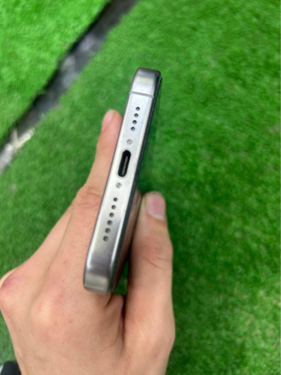 ايفون 15 pro max
ذاكره 256 

بطاريه 88 ‎%‎

نظافه 100

ماستر كامل ملحقاته 

السعر مليون وخمسن الف

وبي مجال قليل

***********

او مراوس بآيفون 15 عادي او 14 وينطي فرق
