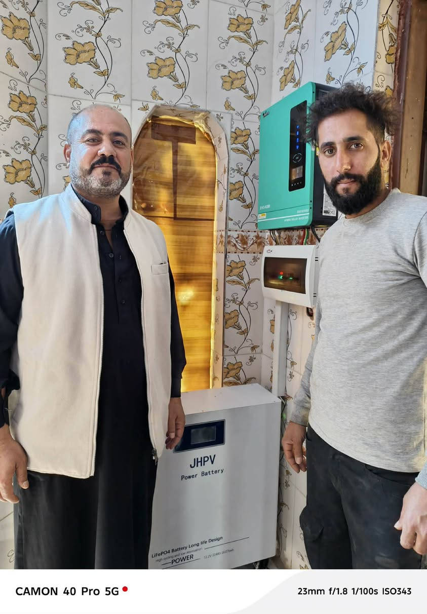 شركة الشروق للطاقة الشمسية
⭕ روح المبادرة والمسؤولية هي ما يدفعنا لتقديم أفضل الحلول التي تناسب إحتياجاتك وميزانيتك 💰

—————————————

                 تعمل ليلًا ونهارا ً
لسنا الوحيدين لكننا الافضل 
           ————————————

انفلتر  ضمان 1 سنه 

⭐️ بطاريات #ليثيوم   ضمان 5سنه  تفريغ #ل80٪ من سعة البطارية وعدد #دورات 6000 دورة بعمر افتراضي15 سنة 

⭐️قواعد حديد مغلون 

⭐️اسلاك خاصة بالتيار المستمر DC

⭐️قواطع خاصة بالتيار المستمر DC 

⭐️توصيلات MC4 

⭐️اجهزة الحماية

ــــــــــــــــــــــــــــــــــــــ

✨متوفرة الآن أجود أنواع المنظومات :

⚡ المنزلية

⚡التجارية

⚡الزراعية  يتوفر 20 حصان 30 حصان  40 حصان 50 حصان 

نحن نضع حداََ للحلول المؤقتة والإنتظار  👌🏻

اطلب الآن المنظومات المصممة لتناسب أي منزل وأي مشروع ✨

للحجز والاستفسار اتصل على الارقام التالية
 بأدارة محمد السمران   ابو ذهب
*********** 
‭
***********
 ‭
