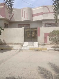 بيت طابو صرف  مساحته ١٥٠ متر يتكون من غرفتين وصاله ومطبخ وحمام داخلي و...