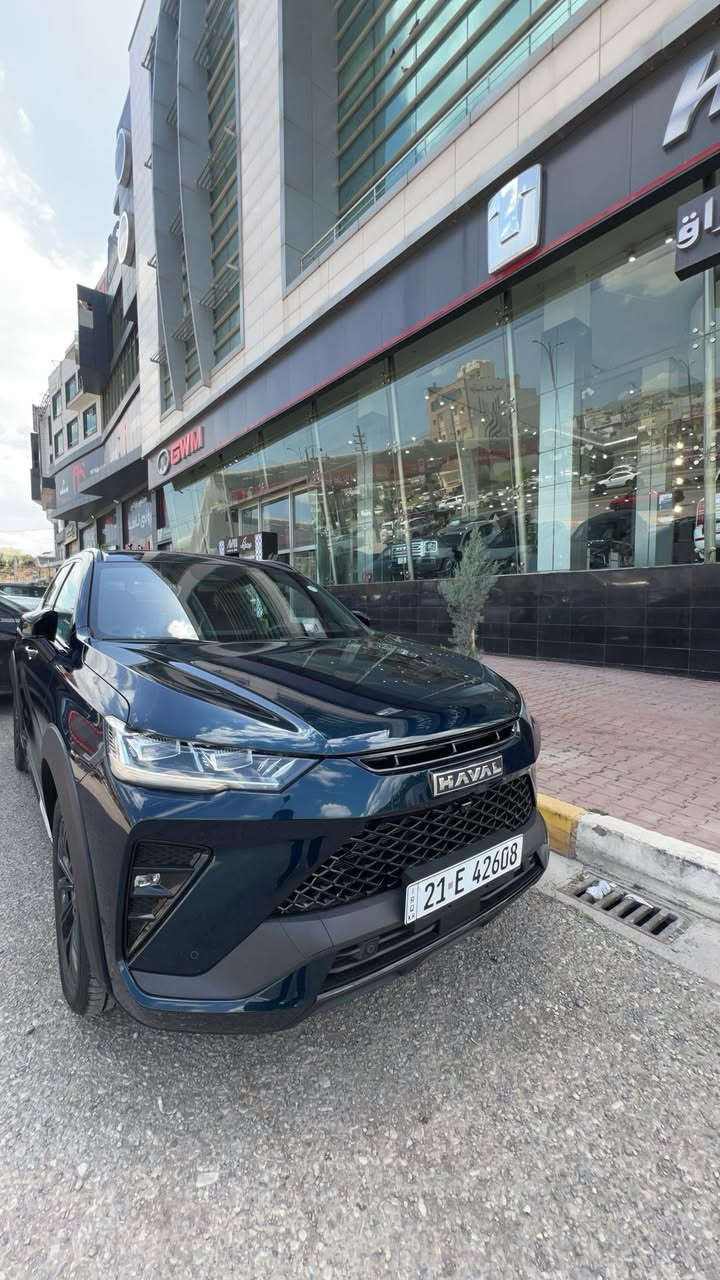 السلام عليكم 
سيارة من شركة نهج العراق هافال للبيع نوع H6 GT  رياضية سيارة نضيفه ماشيه  22الف 
موديل 24 
لون اخضر الداخل جلد مع شامون مع كاربون لون اسود مطعم بأخضر 
بنوراما 
كشنات تدفئة وتبريد 
تحتوي على 8 وضعيات للقيادة (طبيعي ، الخفيف ، الثلج ، المطر ، الطرق الوعرة ، رياضي صوت ، سبورت ، جبال )
كامرة 360 
رادارات جانبيه وأمامية وخلفيه 
سيارة نضيفه بمعنى الكلمة فقط بيها رصعه خفيفه 
عنواني بصرة حي الخضراء 
السعر 43 مليون دينار عراقي وبيها مجال بسيط 
رقم ***********
