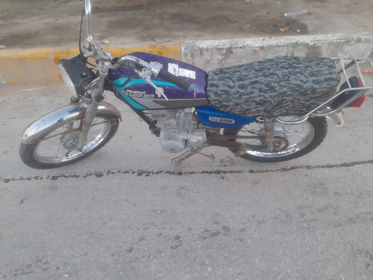 دراجة نامة ابرو أوراق اصولي مكينة ناعمة شلعة معدل بس عايزهةدواسة وباتري وترتيبات شاير ودشبول مكاني كربلة كنطرت سلام سعر 400 وبيهة مجال تصل وتدلل***********
