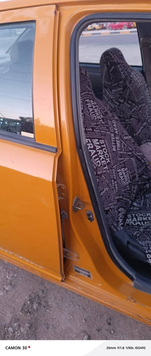 جيلي ام كي 12 سنوية انكليزي ل27 محرك كورلا 1600 جديد السيارة بلادية كهربائيات بلادية فول تحكم مري تحكم جام عن بعد تبريد شغل عوزة قايش السيارة جاهزة 
مكان السيارة حلة قرب جامعة بابل السعر 22 وبيها مجال 
متواجد فيس ماسنجر وتساب ***********
