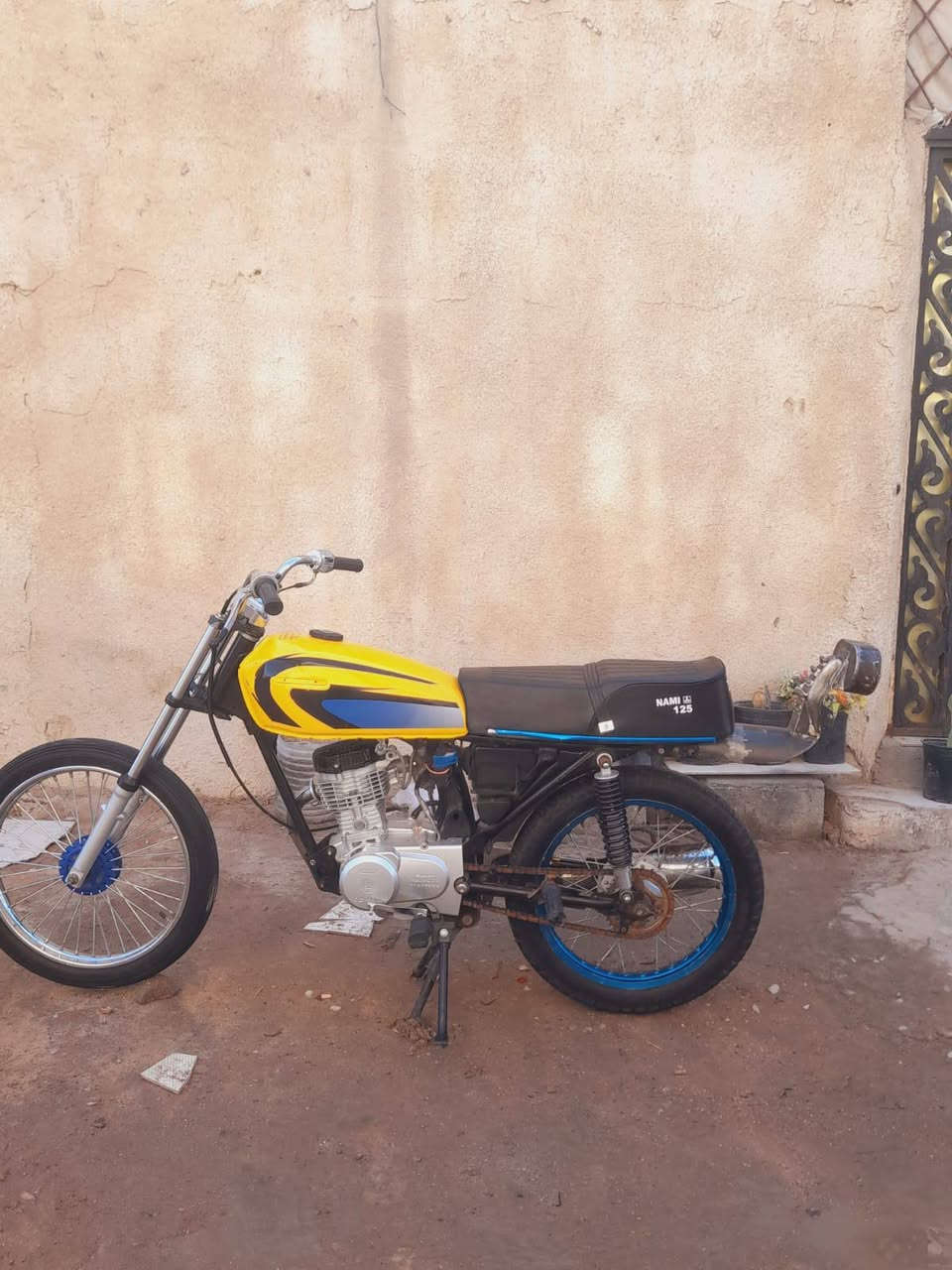 500 وبيها مجال كلك بصره جزيره العرب مو شراي لا يراسل 
***********🥇🔥
