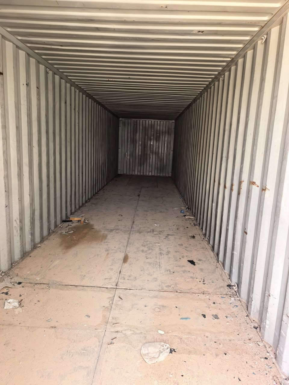 ياالله 🧿🧿🧿 يارزاق وصول حاويات طول ١٢ متر الارتفاع ٢٧٠ سم بنظافة أكثر من ٩٠ نجف الاشرف الاستفسار ع الاتصال *********** 🧿🧿🧿
