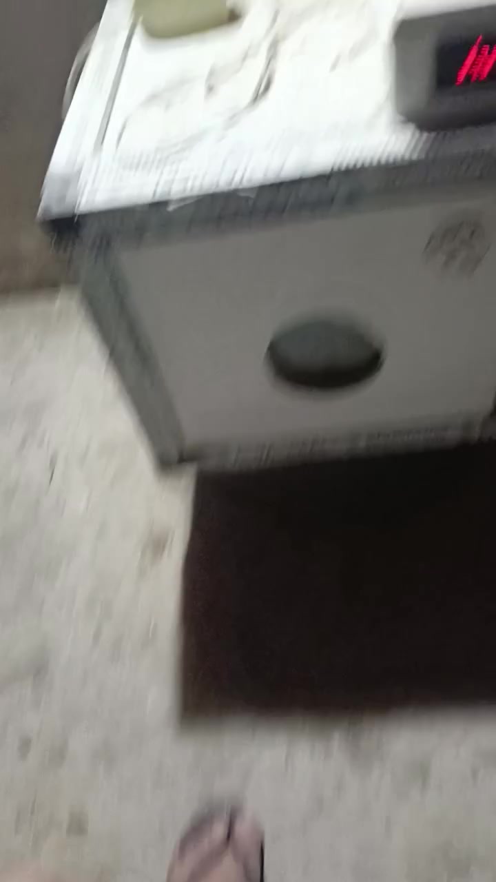 فقاسة كلهة اوتوماتيك قيم وإذا عجبني ابيعلك  هذا رقمي
***********
