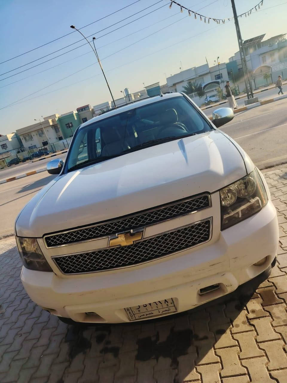 للبيع سيارة تاهو موديل 2011 رقم بصرة ألماني مشروع وطني بأسمي السيارة داخلة كلين بيها جاملغ امامي ايمن صبغ بالعراق ايرباك سليم السعر 200 وبيها مجال *********** مستعجل على البيع
