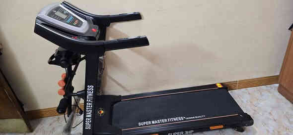 لام عليكم جهاز جري للبيع جبالي و يتحمل وزن 132 و جهاز صار شهر عندي ابيع لان ماخذ مكان بل بيت سعر 300 وبي مجال للطيبين مكاني كركوك 
رقمي واتساب ***********📞☎️
