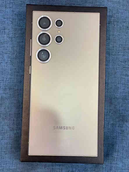 استخدام سبوع  ذاكره ٢٥٦
سعره ٨٥٠ قفل لحد يدخل ينزل من السعر
***********
