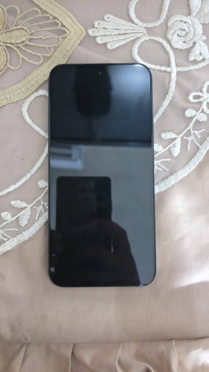 سلام عليككم 5gx7dللبيع
المعالج: ثماني النواة Snapdragon 6s Gen 3 تكنولوجيا 6 نانو
التخزين / الرام: 256 جيجا مع 8 جيجا رام
الكاميرا: خلفية مزدوجة 50+2 م.ب / امامية 5 م.ب.
الشاشة: 6.77 بوصة بدقة 720x1610 بكسل بها ثقب
نظام التشغيل: اندرويد 15
البطارية: 6500 مللي أمبير

مكاني النجف قريه الغدير الاولى
السعر 225وبي مجال بسيط


**إذا كنت صاحب هذا الإعلان وتريد حذفه لأي سبب، رجاءا أرسل رسالة إلى الدعم الفني**