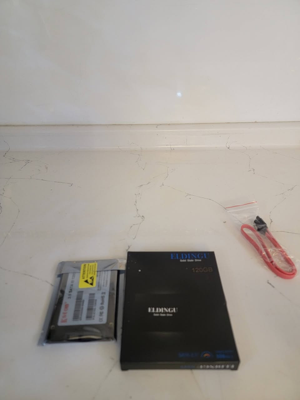 السلام عليكم اخوان هارد داخلي قطعتين ١٢٠ كيكا ١٢٨ كيكا


**إذا كنت صاحب هذا الإعلان وتريد حذفه لأي سبب، رجاءا أرسل رسالة إلى الدعم الفني**