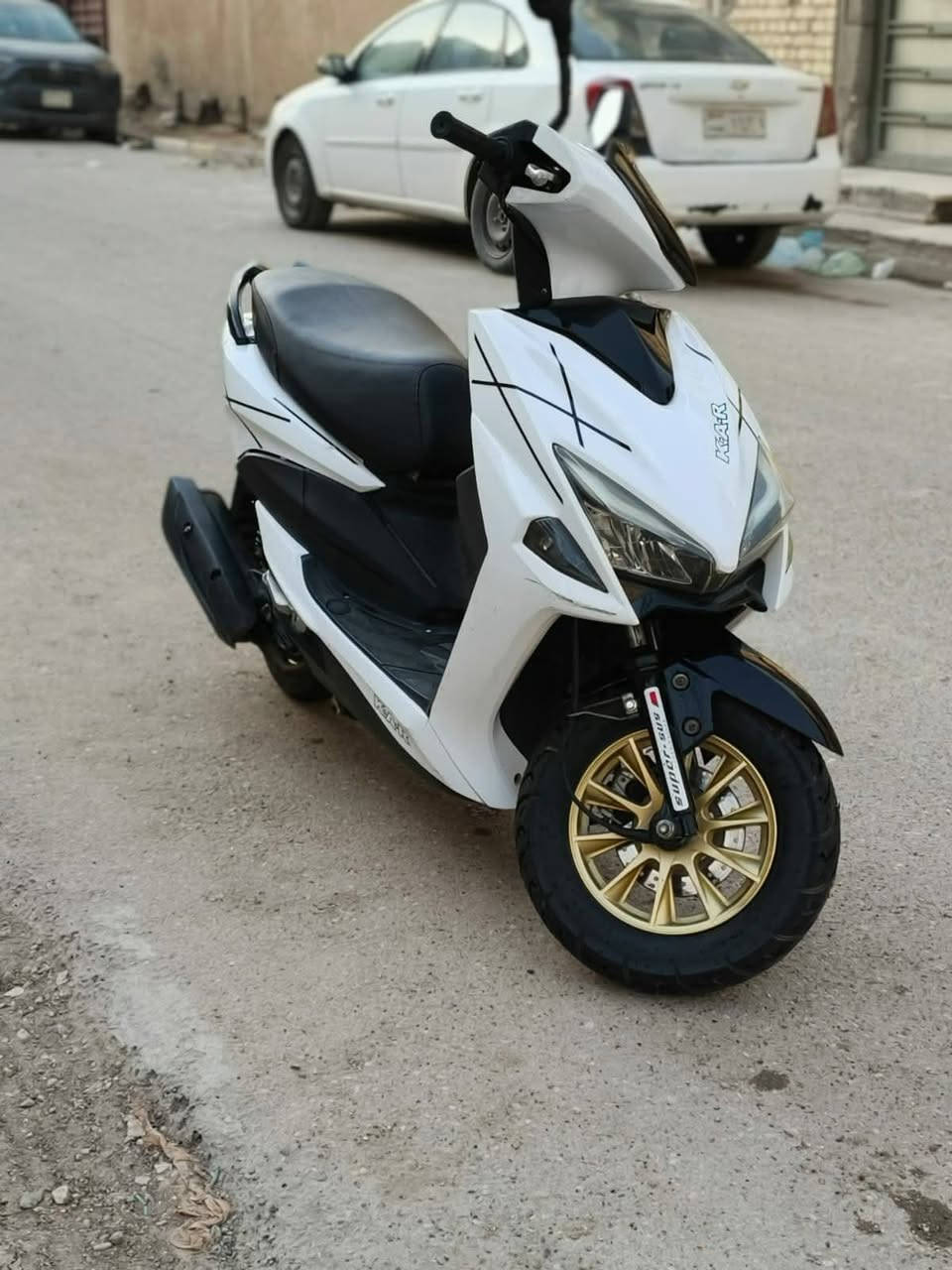 السلام عليكم دراجه اس اف كوري للبيع
نضيفه شلعه ومعدل سلف وهندر كهربايات شغاله ما بيهه نقص  
***********  وتساب
