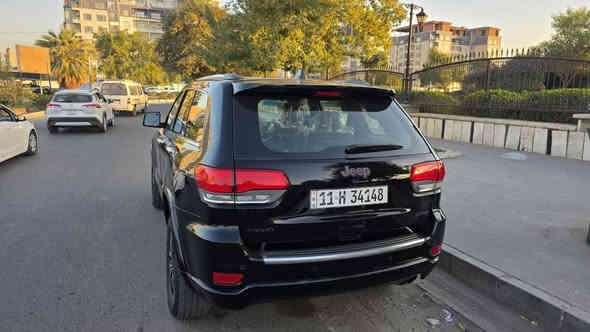 السلام عليكم 
جيب كراند شيروكي2019  لمتد فور ويل  فول مواصفات
 رقم بغداد دولي باسمي ماشية (53) الف ميل 
حادثهه جاملغ وبنيد بدون دواخل لا شاصي ولا لغد 
_بصمة
_بانوراما 
_رادار جانبي 
_مري قلاب + اشارة + هيتر 
_جنطة كهرباء 
_لد نهاري + لايت زينون عدسه
_تشغيل عن بعد 
_شاشة كبيرة 
_ ابل كار بلي + اندرويد اوتو 
_ كشنات جلد + كهرباء + خزن ميموري 
_كشنات تدفئة تبريد 
_ كشنات الخلفية تدفئة 
_ستيرن كهرباء + تدفئة 
_توقف ذاتي 
_ اوتو ستارت ستوب 
_حساسات خلفية 
السيارة جاهزة بدون نواقص 
السعر (230$) 
مكاني بغداد البياع 
*********** بغداد
