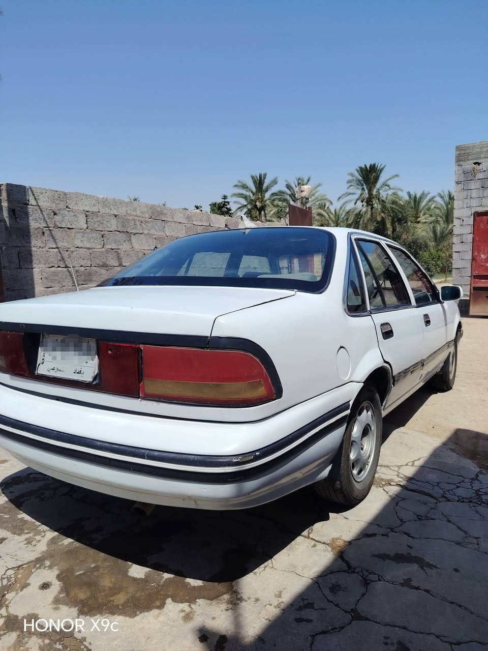 السلام عليكم 
للبيع سياره دايوه ابرنس 
موديل 1995
رقم بغداد 
سنويه لحد 2029
محرك خير من الله 
صدر امامي خلفي جديد 
تخم تاير جديد 
السعر 35 وبيهه مجال 
مكان السياره بغداد 
رقم صاحب السياره ***********

