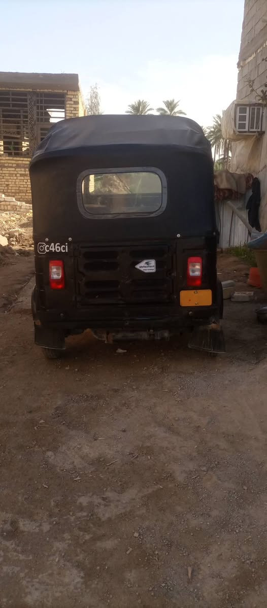 السلام عليكم تكتك باجاج للبيع موديل 17بيها محرك 20تكتك نضيفه وحلوه وجاهزه مكاني طويريج السعر 3600وبيها مجال قليل ***********اوراق أصولي
