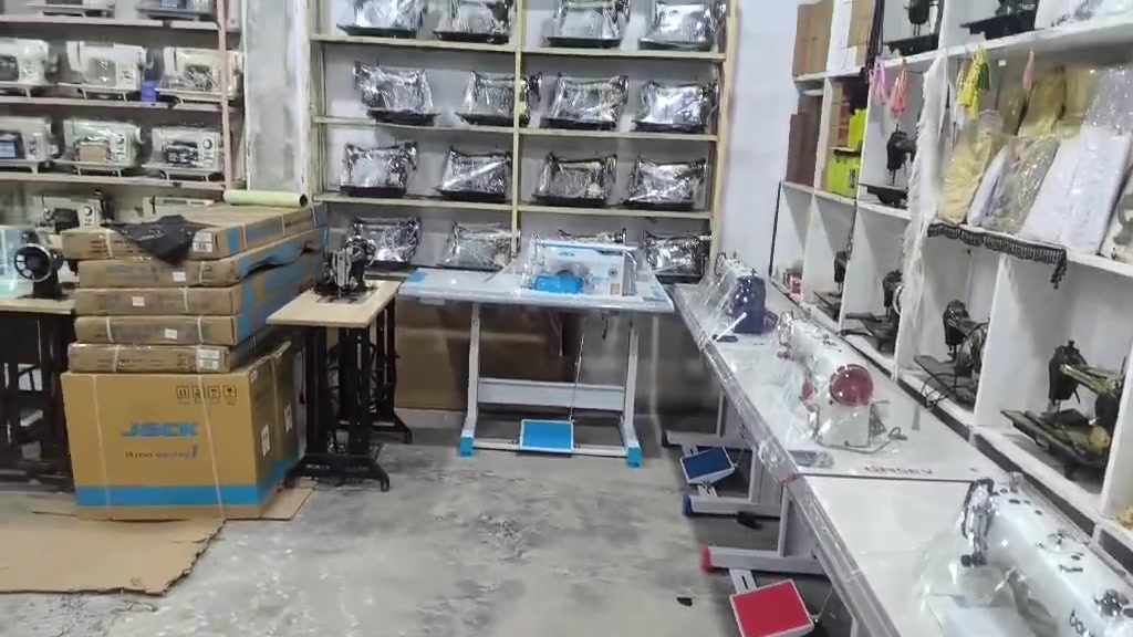 #هاني_لمكائن_الخياطة
متوفر لدينا مكائن خياطة بأنواعها
صناعي(جاكي+براذر+جمسي+زوچي+جاك اصلي)
بالاضافة الى المكائن المنزلي 
#كذلك يوجد لدينا تصليح مكائن الخياطة
#الحويجة_السوق_الصغير_مجاور عمارةالفيحان


**إذا كنت صاحب هذا الإعلان وتريد حذفه لأي سبب، رجاءا أرسل رسالة إلى الدعم الفني**