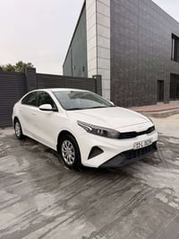 سيراتو خليجي  شركه موديل 2024 خليجي اصلي محرك 2000 دوش كير AT السياره ...