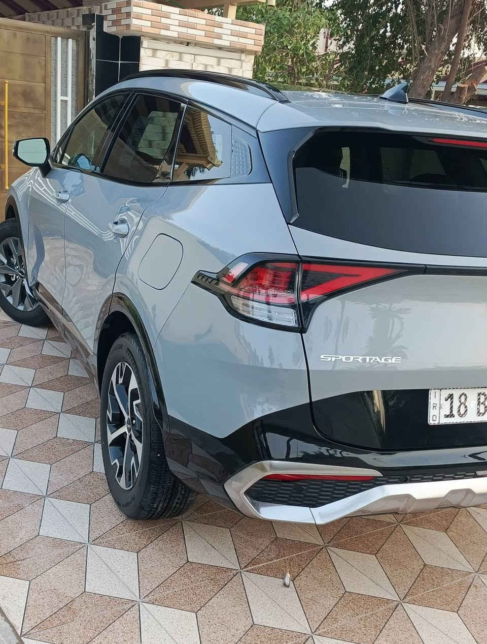 السلام عليكم سبورتج موديل 2024 وارد امريكي السياره فول مواصفات فول الفول ماكينه 2.5م رقم بابل سياره باسمي حادثها ثلاث قطع ماشي 16 مكان السياره بابل سعر السياره 170 رقم الهاتف *********** غير متواجد على الفيس

