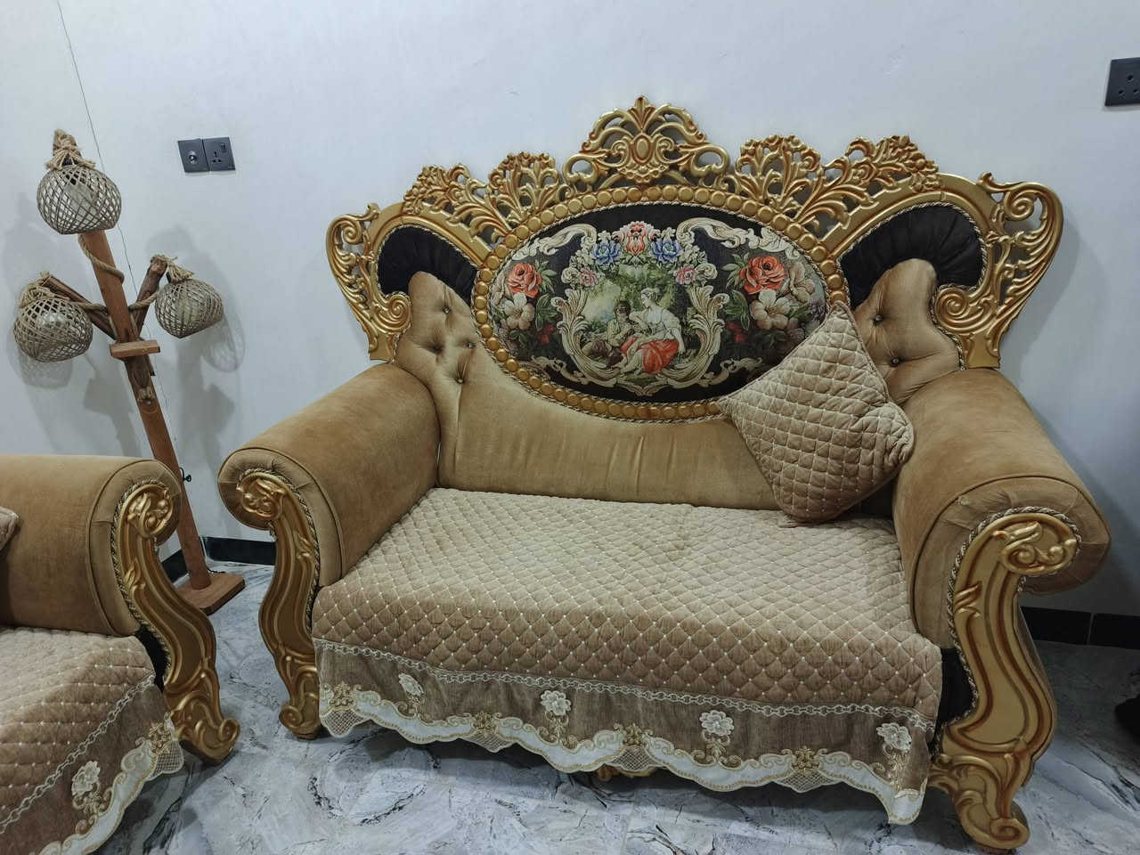 تخم البيع  عشره مقعد  نضافه فول السعر 450وبيها مجال


**إذا كنت صاحب هذا الإعلان وتريد حذفه لأي سبب، رجاءا أرسل رسالة إلى الدعم الفني**