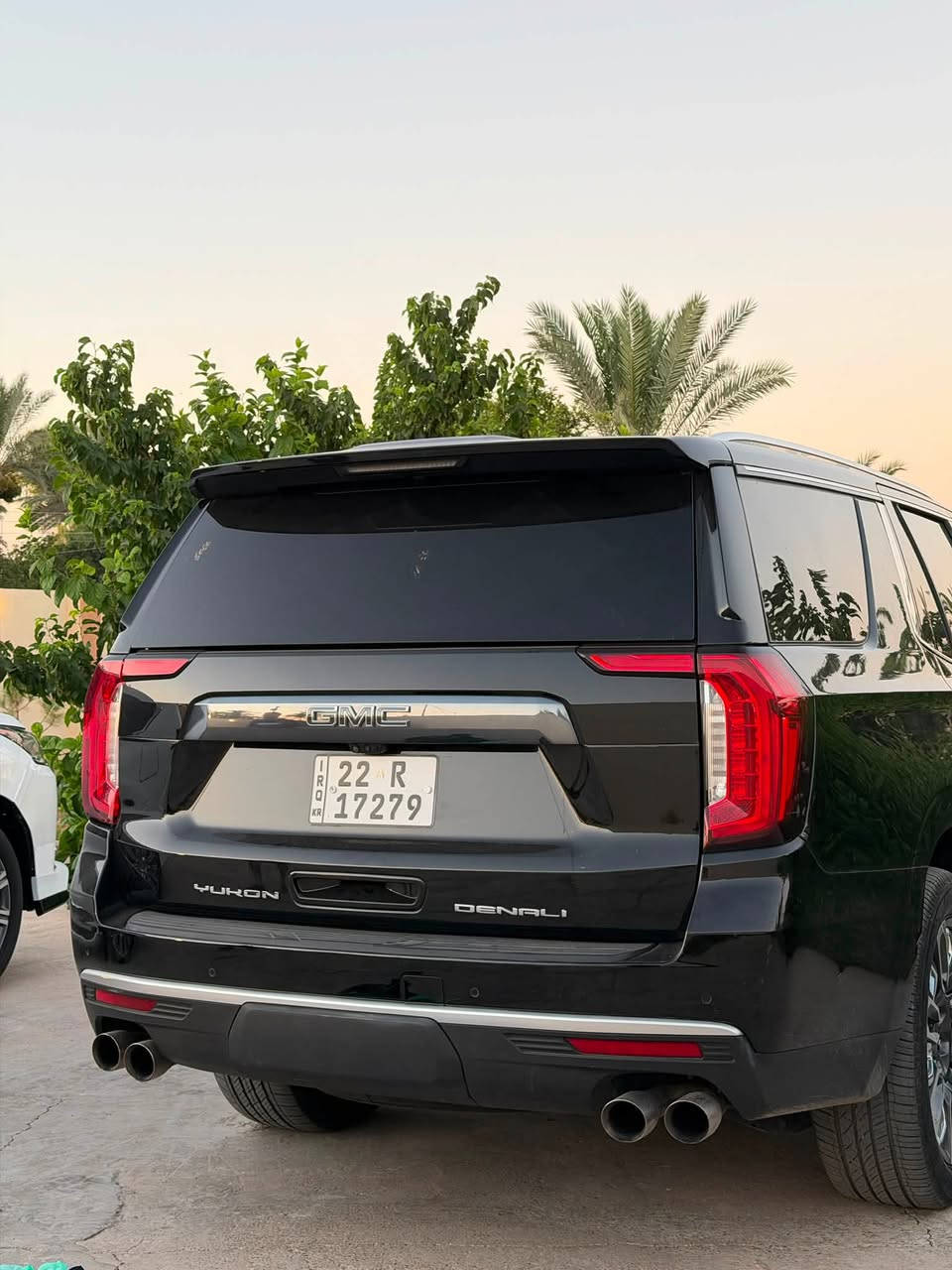 GMC التميت اعلى فئه من شركة
للبيع موديل ٢٠٢٣  الي يدور موصفات عاليه ومختلف عن الموجود السيارة اعلى من الدنيالي ما تتقارن  فقط دعاميه خلفية صبغ مغلفة ب كامل ومضلله ب كامل سنويه ب اسمي وبيها كتاب تضليل من مرور ***********
