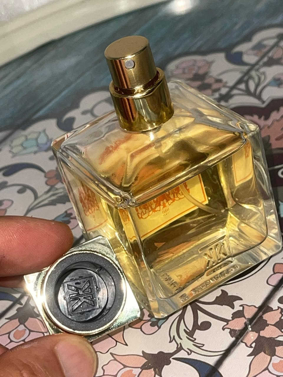 سلام علیکم
عطر بکرات روج 540 
ای دو بارفوم فرانسیس 
عطر فرنسی  اورجینال 
 سعر125 $


**إذا كنت صاحب هذا الإعلان وتريد حذفه لأي سبب، رجاءا أرسل رسالة إلى الدعم الفني**