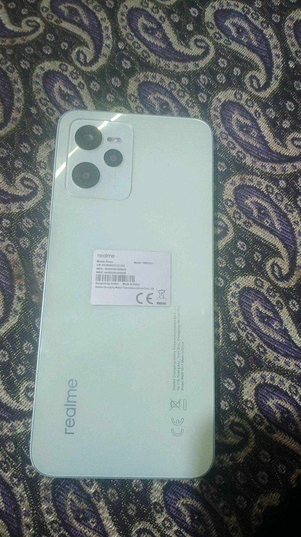 هاتف Realme بحالة جيدة مع سعة تخزين 128 غيغابايت. استخدام محدود مما يضمن عمر بطارية ممتاز. مستعد للتفاوض بالسعر.