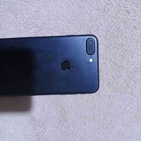 آيفون ٧ بلاس • تفصيخ • شاشة مالت الشركة