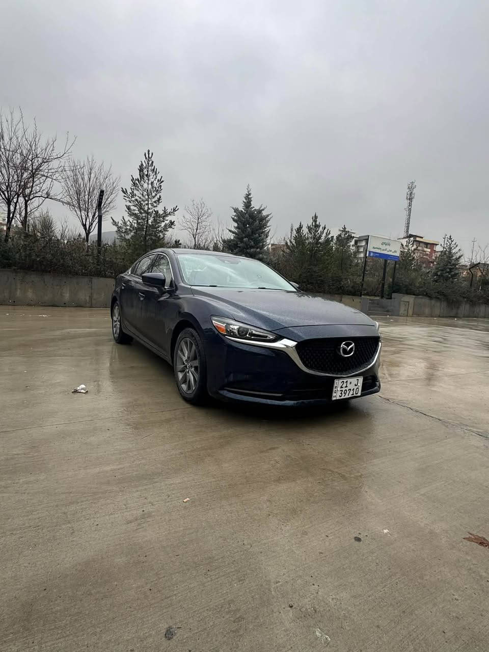 مازدا ٦ مۆدێل ٢٠٢١ 
مواسەفات / ناو سوور بەسمە برێک بەسمە رادار و خەتی جادە  کوشن هیتەر  تەحدید سورعە  ئۆتۆ ستۆپ شاشە و کامێرە سەنەوی تا ٢٠٢٨ تازەیە بە شەرتی تەحویل و غرامە سەیارەکە زۆر تازە و جوانە بێ مەسرەفە ماڵی دۆستە لای سەکن چەمەلەخ دوو دەرگای گۆراوە بە بیلاد بێ بۆیاخ تەنها چەمەلەغی دواوەی ٢ بست بۆیاخی هەیە سەیارەکە بێ بۆیاخە نرخی ١٥٥$ وەرەقە و مەعامەلەیەکی کەم بۆ زانیاری زیاتر پەیوەندی بکە   
ناونیشان / سلێمانی
ژ.تەلەفون *********** السليمانية, العراق
