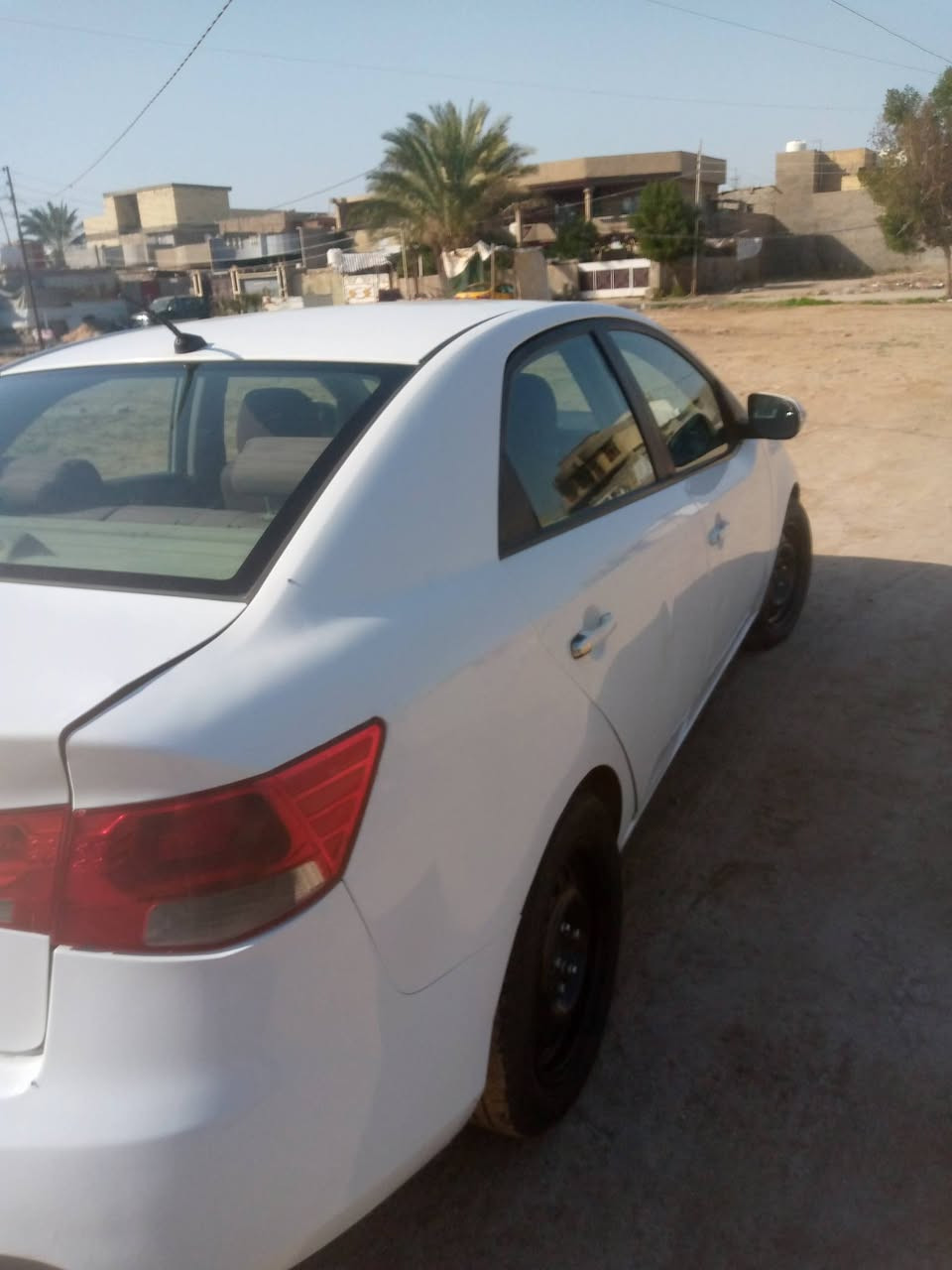 السلام عليكم سيرانتو 2011 خليجيه فول بيها صبغ جاملغ خلفي مكينه كير كله فول سياره جاهزه السعر 95 وبيها مجال بغداد ابو غريب ***********/‏‪***********‬‏
