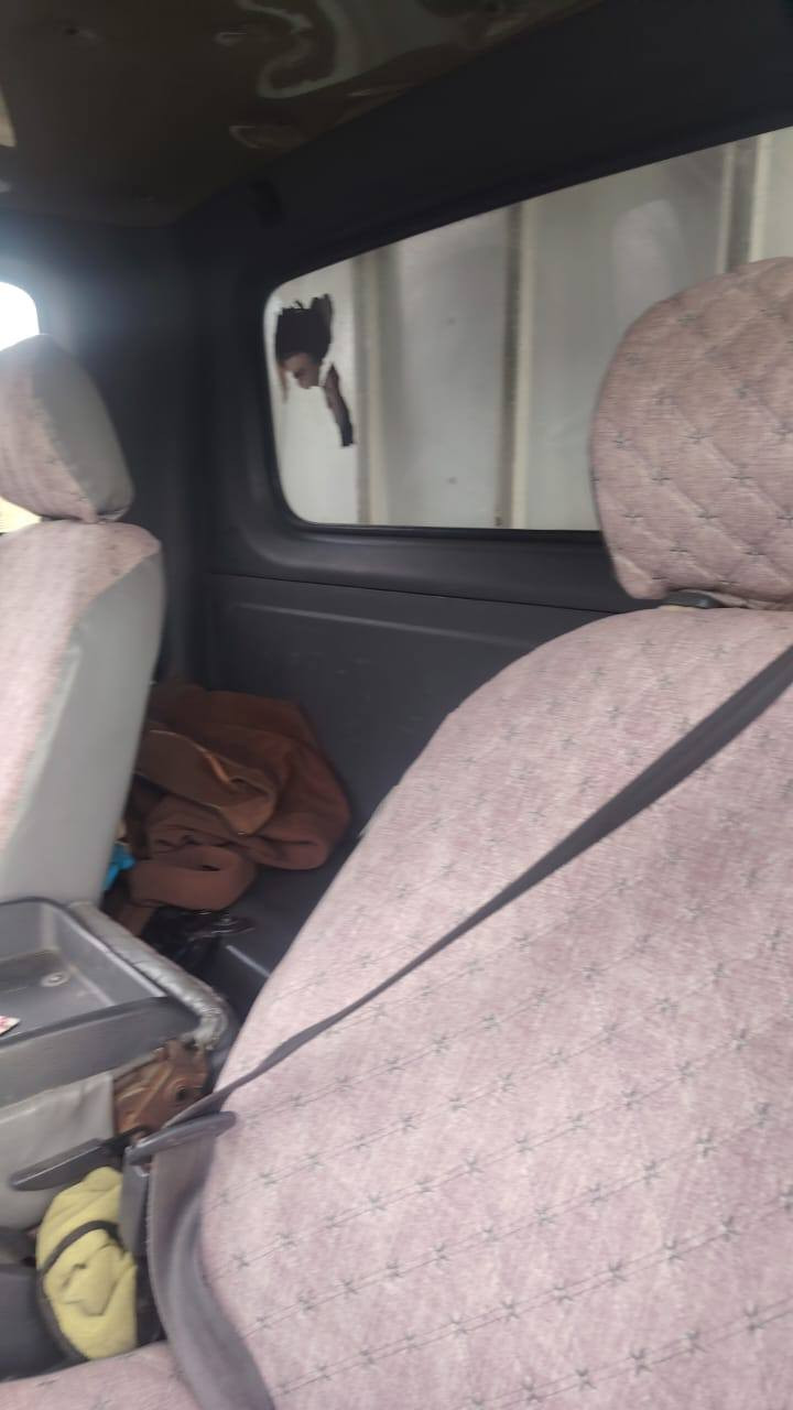 كية فحل موديل ١٧ مكفولة فقط بارد صفحة السايق رقم انكليزي هزة جديد سنوينة الحد ٣١ السعر ١٣٠ 
الرقم ***********
