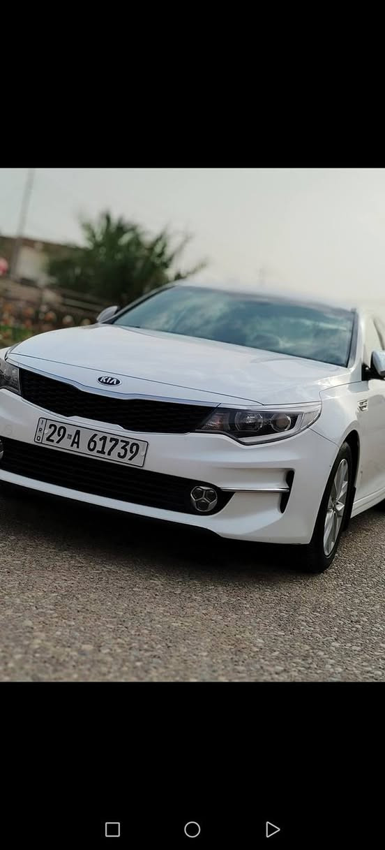 بسم الله
أوبتما 17 شكل ال18 خليجي كفاله عامه باسمي رقم واسط نكليزي محرك 2000 دوش سونارها بيها تخم تاير حداديه مكينه كير كفاله شرط السعر ب175 وبيها مجال قليل *********** مكاني قضاء علي الغربي ميسان
