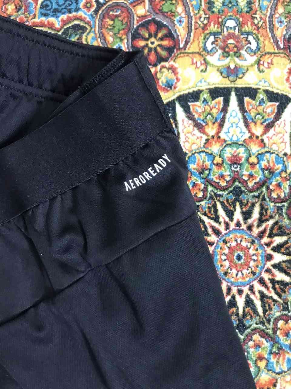 سيت اداديس اصلي غير مستخدم قياس سمول حديث


**إذا كنت صاحب هذا الإعلان وتريد حذفه لأي سبب، رجاءا أرسل رسالة إلى الدعم الفني**