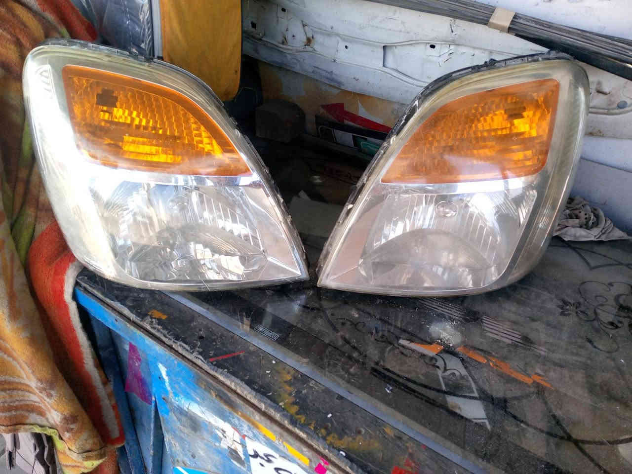 سلام عليكم البيع لايتات ستاركس 2007 مال تفصيخ مكاني. بصرة حيانية وهذا رقمي للتواصل ***********
