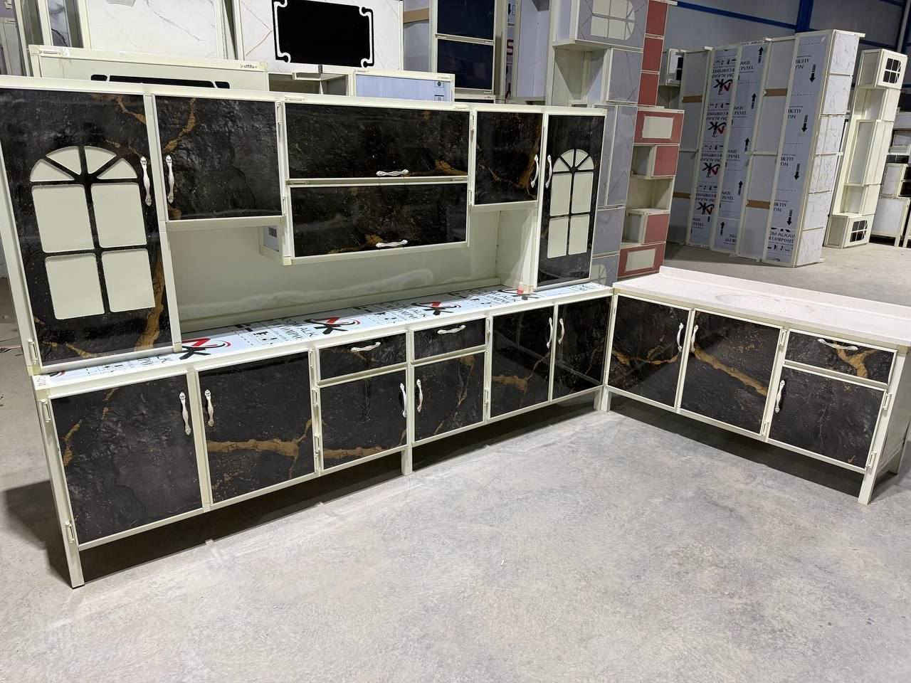 كاونتر ارضي وملحق  قياس 3 متر مع
 سنك( متر ونص) مرمر 
السعر 450 الف


**إذا كنت صاحب هذا الإعلان وتريد حذفه لأي سبب، رجاءا أرسل رسالة إلى الدعم الفني**